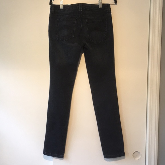 Jeans - Picture 2 of 3